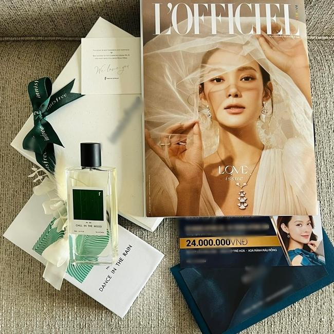 Món quà được vợ chồng Minh Hằng chuẩn bị cho khách mời.