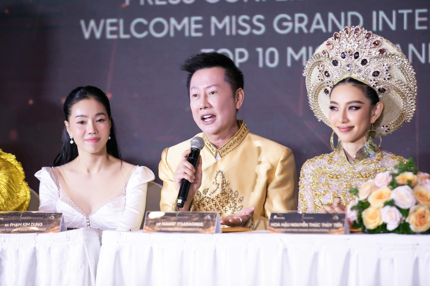 Chủ tịch Miss Grand International dành nhiều tình cảm cho đương kim Hoa hậu Nguyễn Thúc Thùy Tiên cũng như quê nhà của cô.
