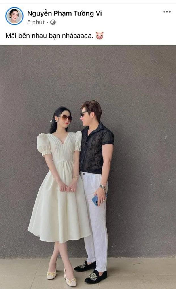 Hình ảnh ngọt ngào của Tường Vi bên bạn trai. Hình ảnh ngọt ngào của Tường Vi bên bạn trai.