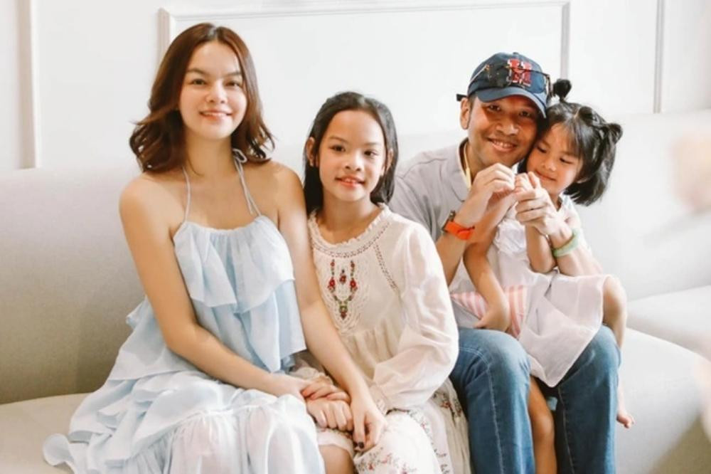 Phạm Quỳnh Anh và Quang Huy vẫn giữ mối quan hệ tốt đẹp để cùng chăm sóc hai con.