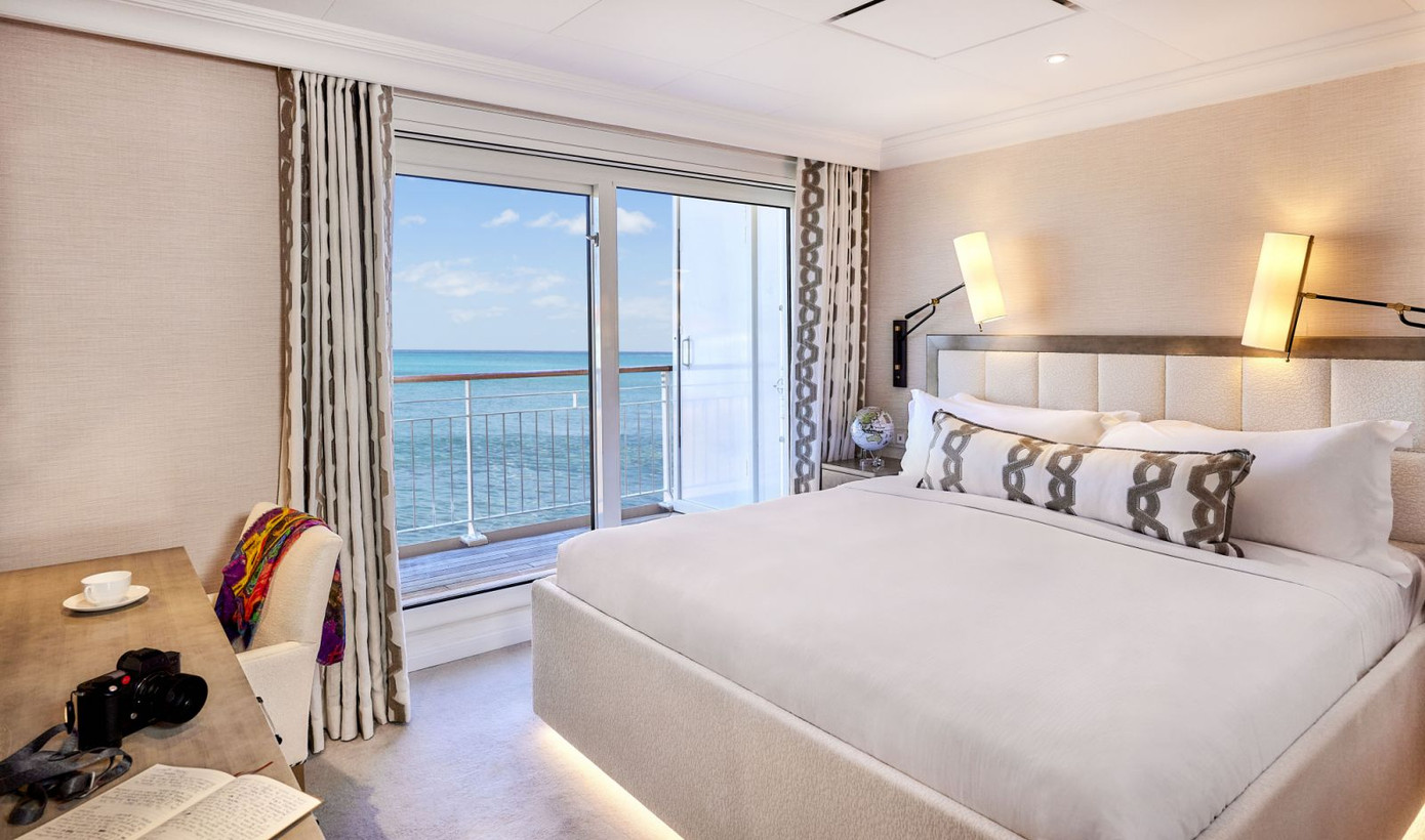 Chủ sở hữu các căn hộ trên tàu có thể cải tạo nó theo cách họ muốn. Ảnh: The World.