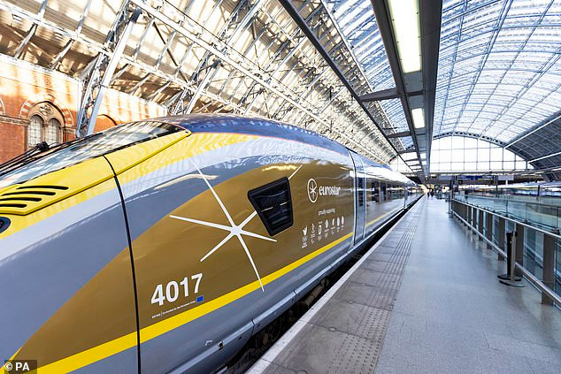 Eurostar cho biết họ hy vọng sẽ có hai triệu khách hàng sử dụng dịch vụ tốc độ cao của mình để đến Thế vận hội từ tháng 7 đến tháng 9. Eurostar cho biết họ hy vọng sẽ có hai triệu khách hàng sử dụng dịch vụ tốc độ cao của mình để đến Thế vận hội từ tháng 7 đến tháng 9.