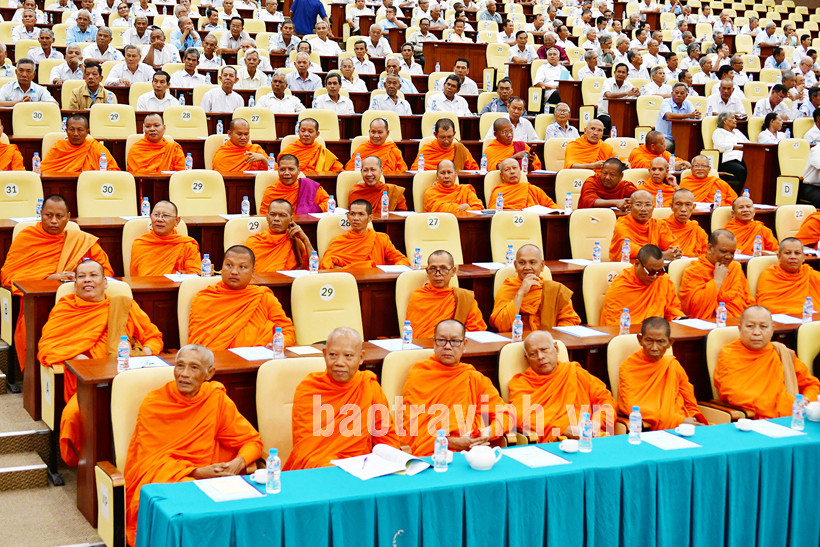 Đại biểu người có uy tín tham dự hội nghị. Ảnh: Báo Trà Vinh