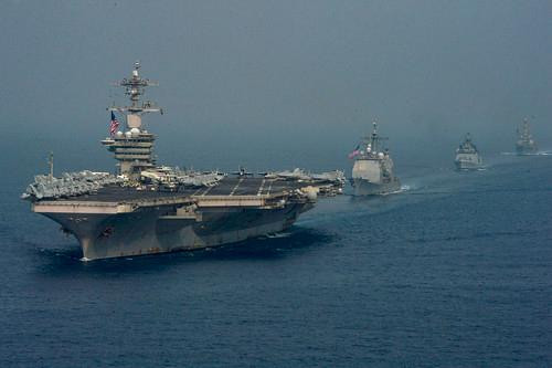 Nhóm tàu USS Theodore Roosevelt (CVN 71), USS Bunker Hill (CG 52), INS Shivalik (F47) và USS Russell (DDG 59)