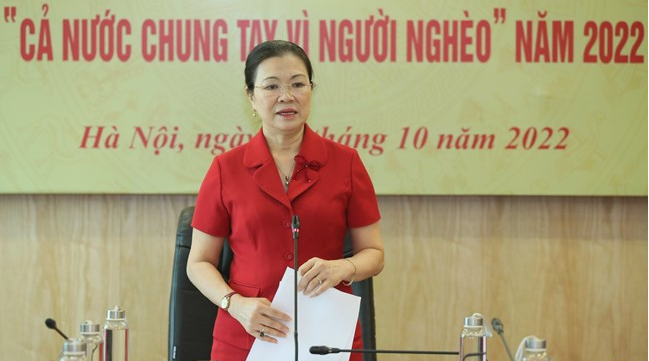 Phó Chủ tịch Ủy ban Trung ương MTTQ Việt Nam Trương Thị Ngọc Ánh phát biểu tại buổi gặp mặt báo chí. Ảnh:mattran.org.vn