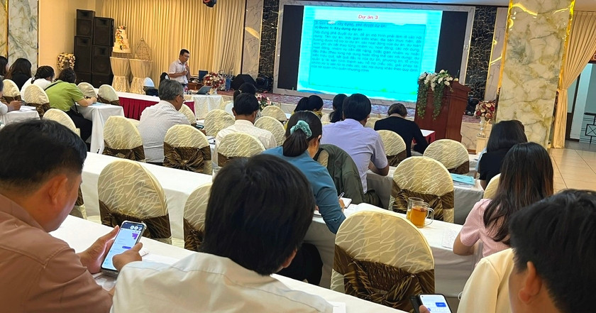 Quang cảnh lớp tập huấn. Ảnh: Đinh Yến