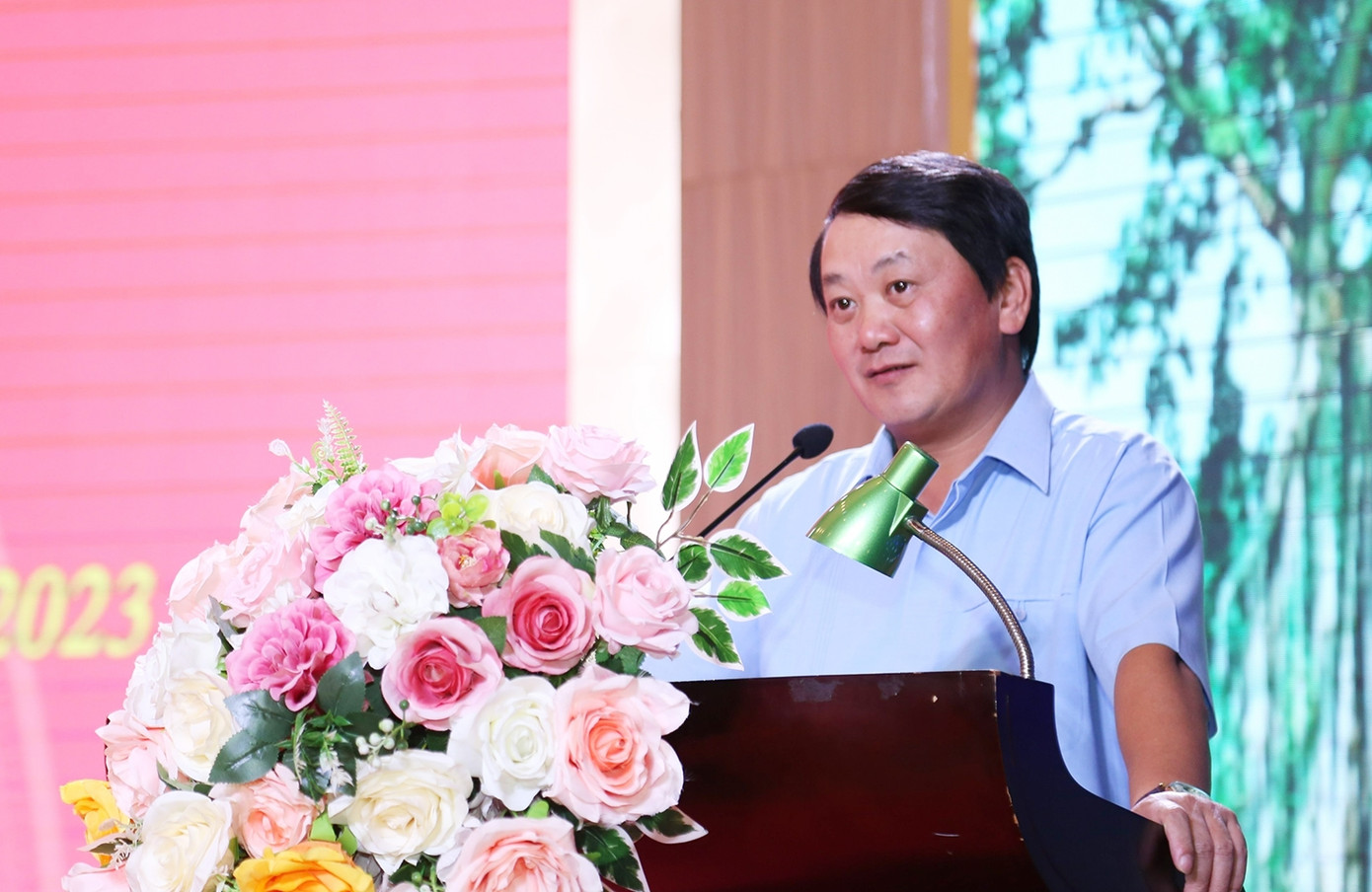 Bộ trưởng, Chủ nhiệm UBDT Hầu A Lềnh phát biểu tại Hội thảo Bộ trưởng, Chủ nhiệm UBDT Hầu A Lềnh phát biểu tại Hội thảo