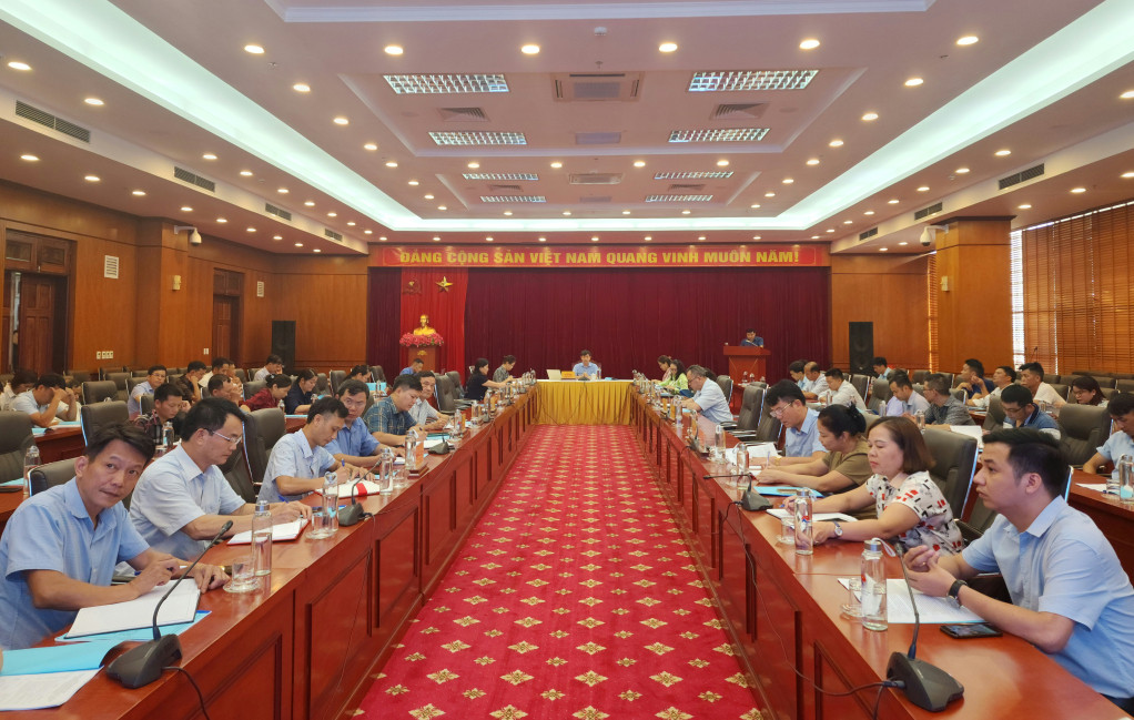 Các đại biểu dự hội nghị.