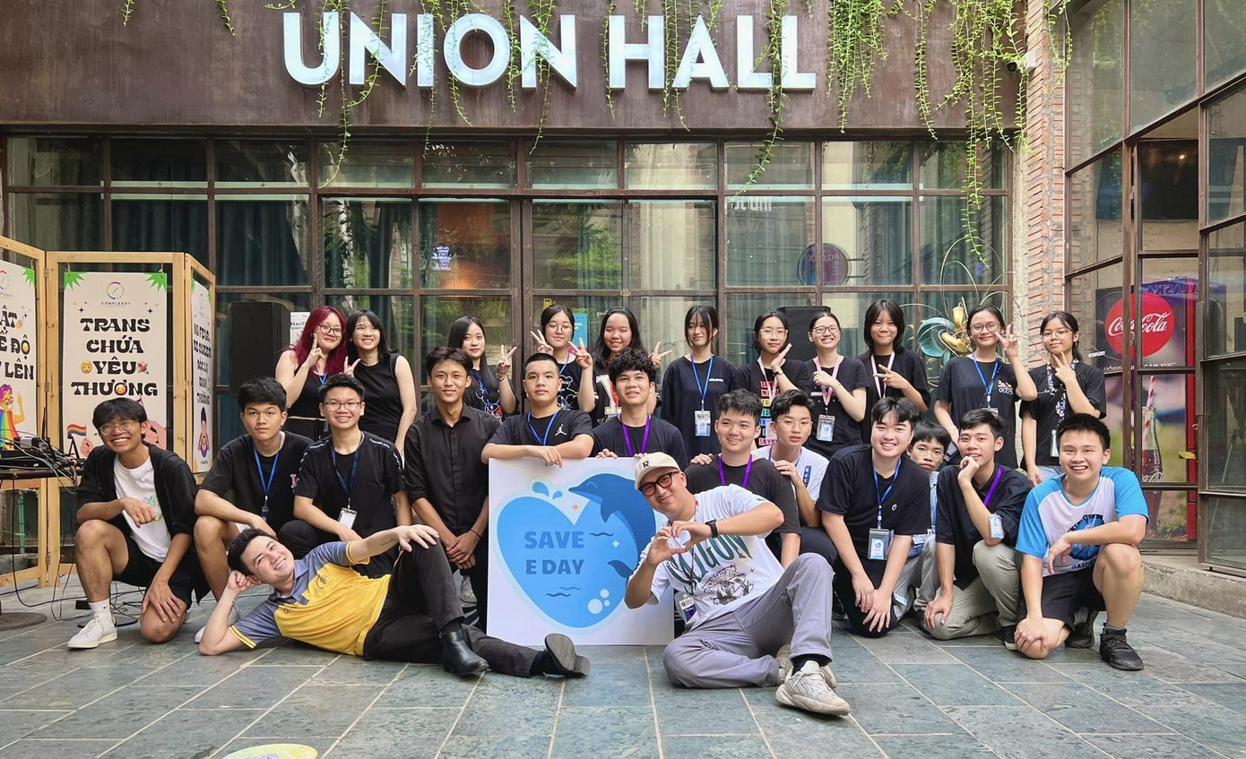 Thành viên trong BTC và tình nguyện viên của Save E Day đều là các học sinh lứa tuổi U18.