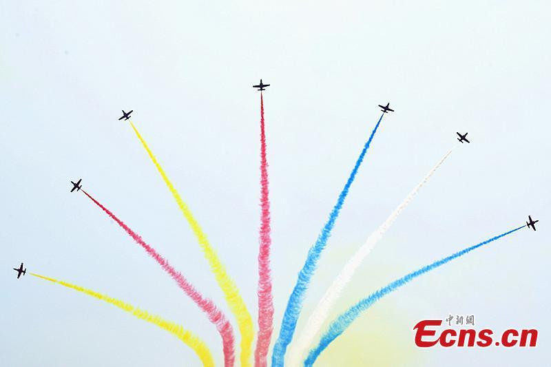 Đội bay biểu diễn Bát Nhất của không quân Trung Quốc. Ảnh: China News