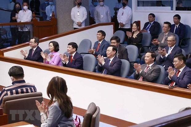 Chủ tịch Quốc hội Vương Đình Huệ và đại biểu đến buổi dự khán phiên họp Thượng viện. (Ảnh: Doãn Tấn/TTXVN) Chủ tịch Quốc hội Vương Đình Huệ và đại biểu đến buổi dự khán phiên họp Thượng viện. (Ảnh: Doãn Tấn/TTXVN)