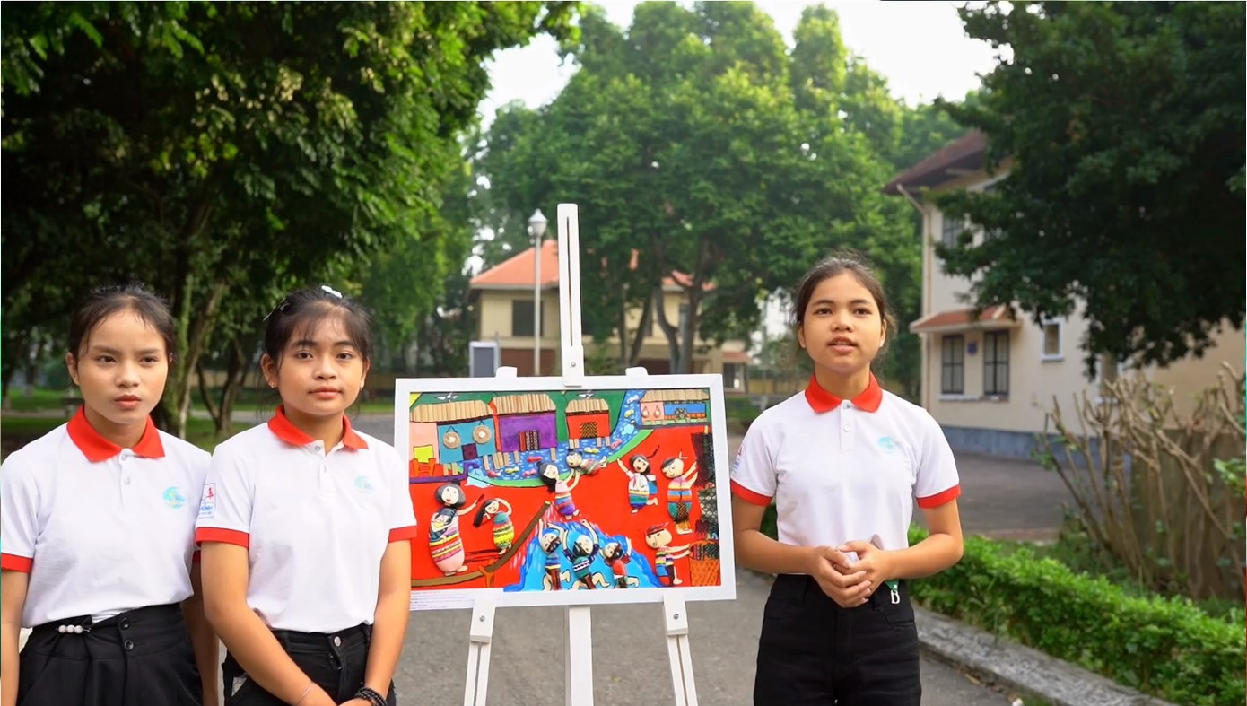 Tác phẩm "Niềm vui của em" của nhóm tác giả: Hồ Thị Khoa, Hồ Thị Ngân, Hồ Thị Viểu Tác phẩm "Niềm vui của em" của nhóm tác giả: Hồ Thị Khoa, Hồ Thị Ngân, Hồ Thị Viểu