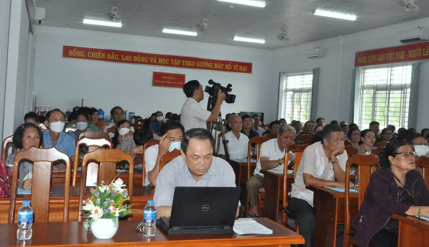 Đại biểu tham dự lớp tập huấn tuyên truyền, phổ biến giáo dục pháp luật vùng đồng bào dân tộc thiểu số và cộng đồng dân cư trên địa bàn TP. Cà Mau. Đại biểu tham dự lớp tập huấn tuyên truyền, phổ biến giáo dục pháp luật vùng đồng bào dân tộc thiểu số và cộng đồng dân cư trên địa bàn TP. Cà Mau.