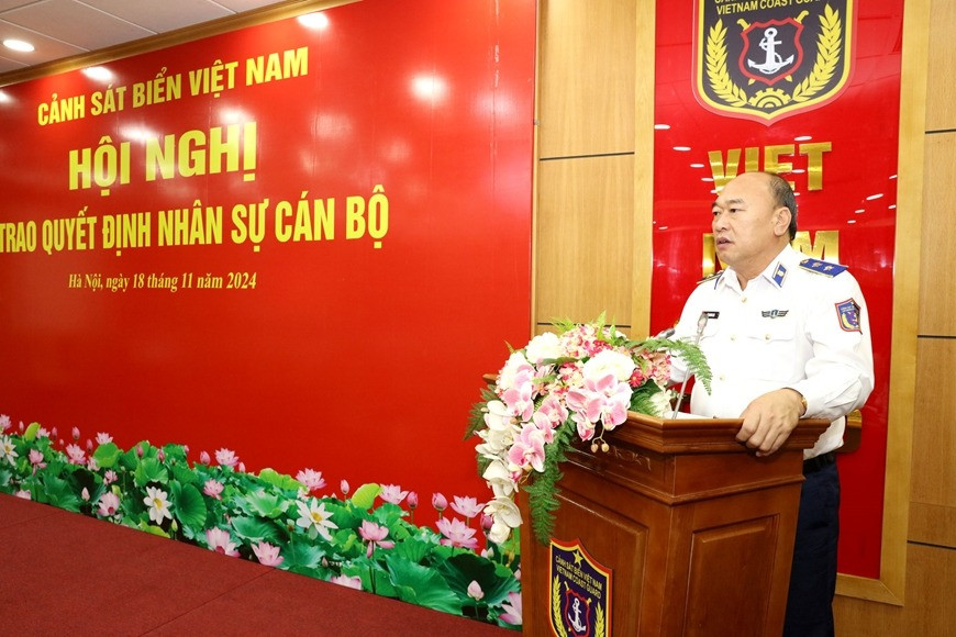 Trung tướng Lê Quang Đạo, Tư lệnh Cảnh sát biển Việt Nam phát biểu chỉ đạo tại hội nghị. Trung tướng Lê Quang Đạo, Tư lệnh Cảnh sát biển Việt Nam phát biểu chỉ đạo tại hội nghị.