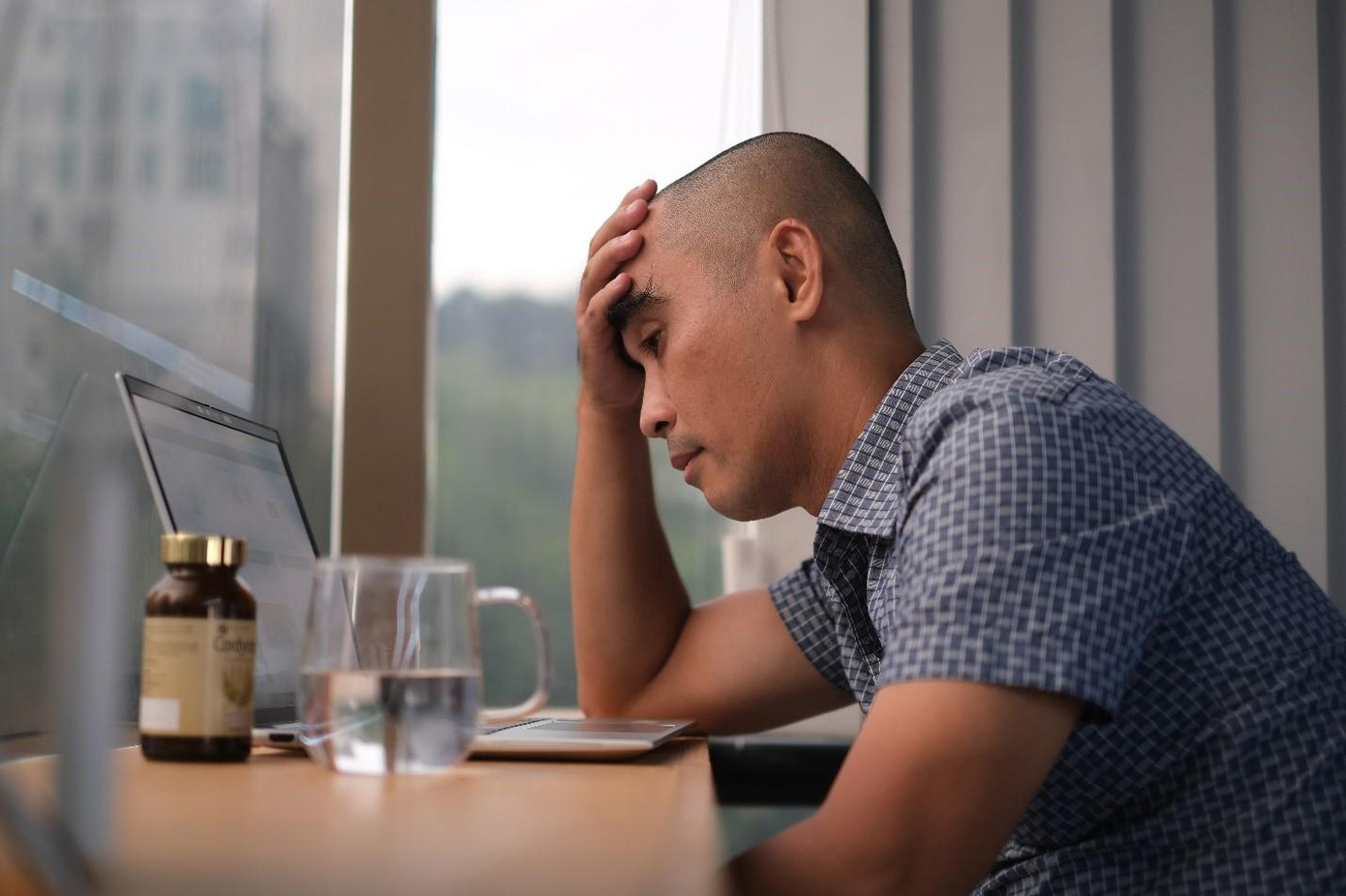 Một số nam giới cho thấy sức khỏe yếu hẳn sau khi khỏi Covid-19