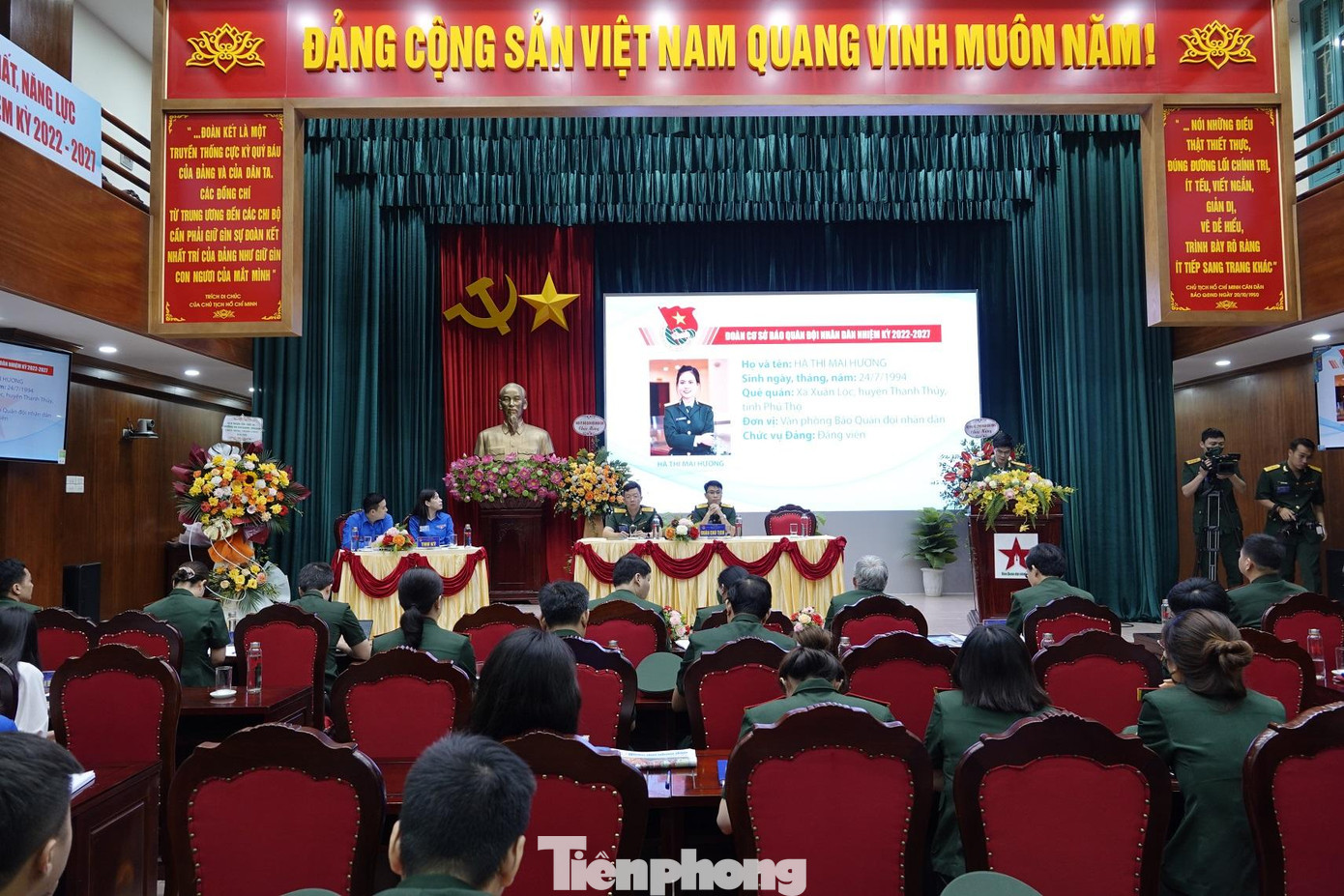 Quang cảnh đại hội Quang cảnh đại hội