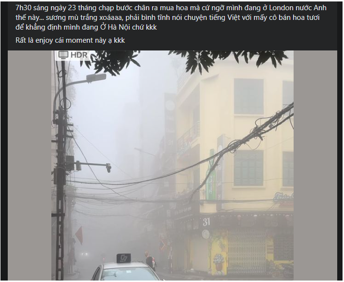 Tiết trời đặc biệt này khiến không ít người tỏ ra thích thú.