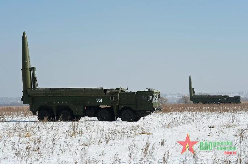 Các tổ hợp tên lửa tác chiến-chiến thuật Iskander được triển khai tại Kaliningrad (Liên bang Nga). Ảnh: RIA Novosti. Các tổ hợp tên lửa tác chiến-chiến thuật Iskander được triển khai tại Kaliningrad (Liên bang Nga). Ảnh: RIA Novosti.