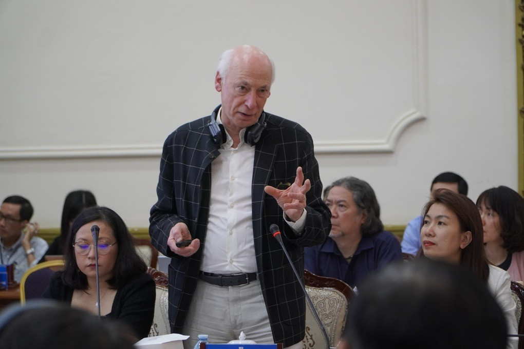 Ông Laurent Perrin, Nhà quy hoạch cấp cao Viện quy hoạch vùng Paris (Ảnh: Thư Trần).