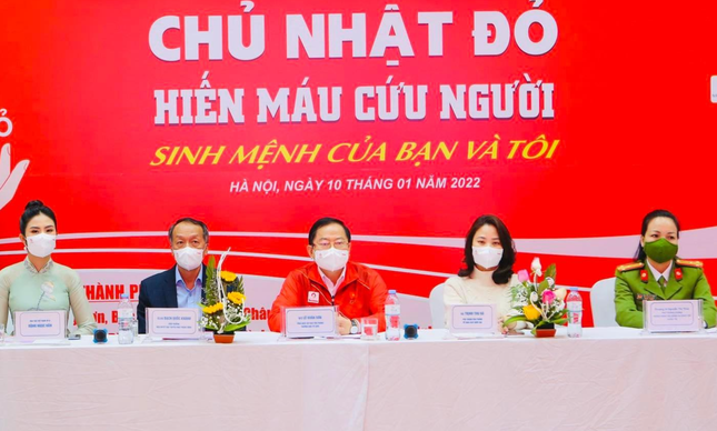 Buổi họp báo Chủ nhật Đỏ lần thứ XIV - năm 2022 diễn ra tại Viện Huyết học và Truyền máu Trung ương Buổi họp báo Chủ nhật Đỏ lần thứ XIV - năm 2022 diễn ra tại Viện Huyết học và Truyền máu Trung ương