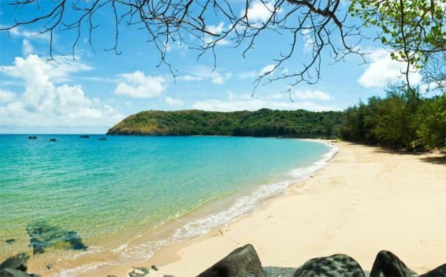 Bãi biển Non Nước tại Đà Nẵng. Bãi biển Non Nước tại Đà Nẵng.