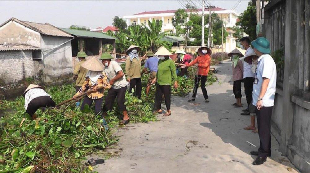 Xã Gia Xuyên duy trì ra quân tổng vệ sinh môi trường.