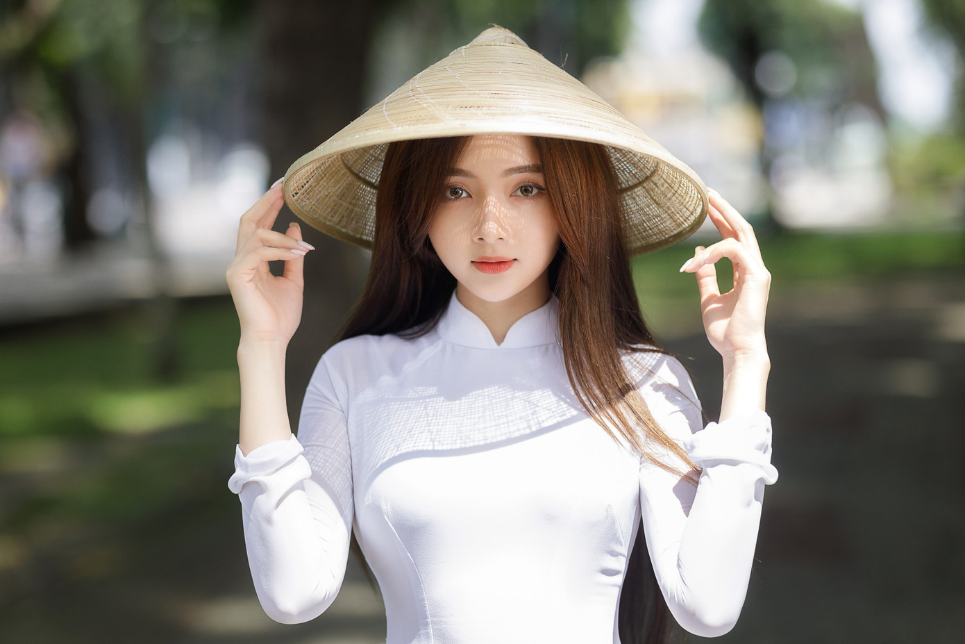 Lan Hương thử sức ở nhiều công việc như mẫu ảnh lookbook, diễn viên, vlogger, kinh doanh (Ảnh: FBNV).