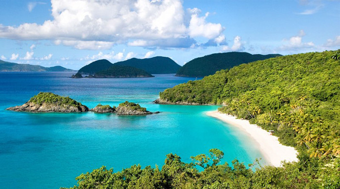 Côn Đảo là điểm đến lý tưởng để du khách khám phá và hòa mình vào thiên nhiên. Ảnh: Viet Fun Travel.