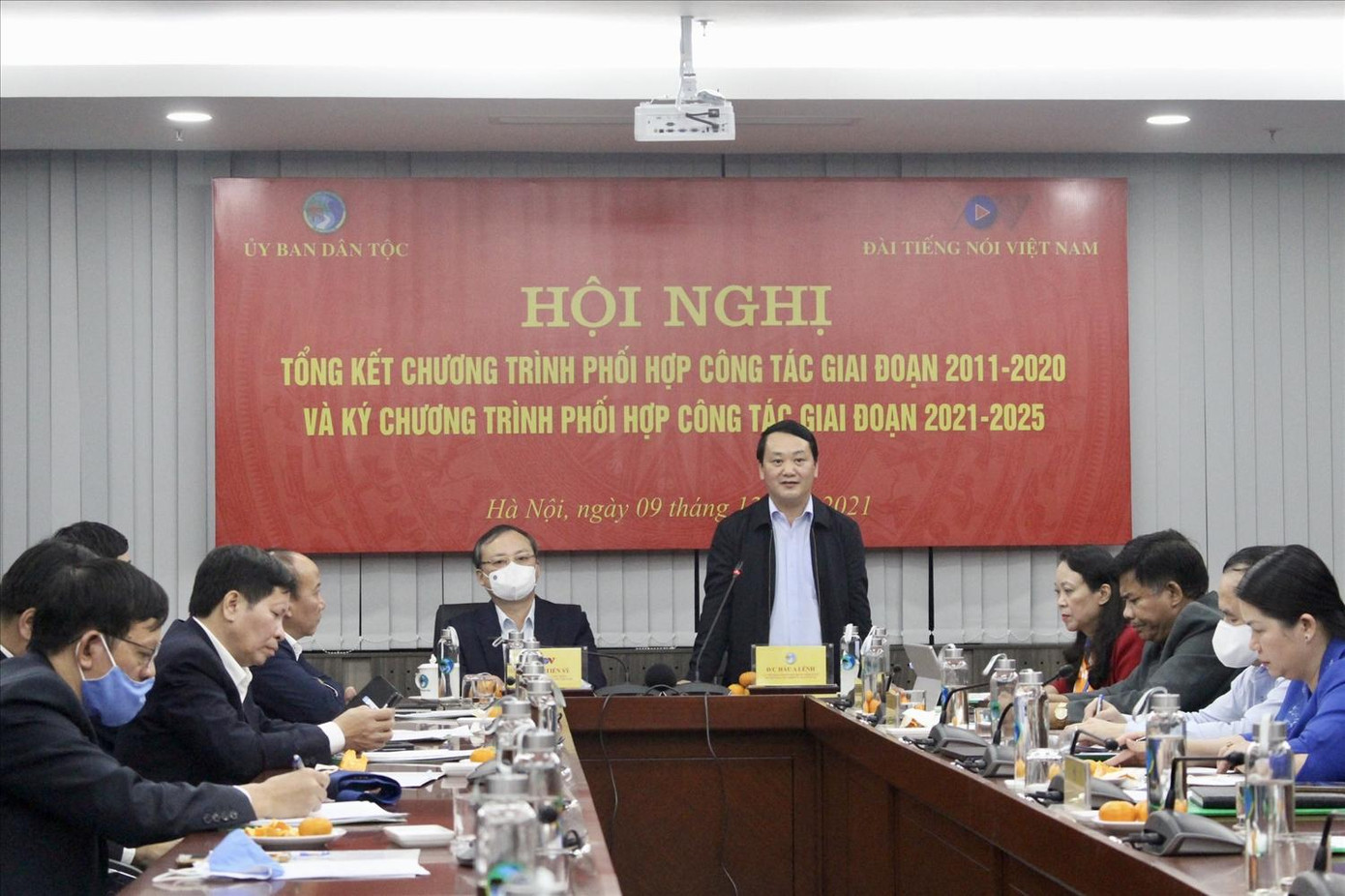 Bộ trưởng, Chủ nhiệm UBDT Hầu A Lềnh phát biểu tại Hội nghị. Ảnh: Báo Dân tộc