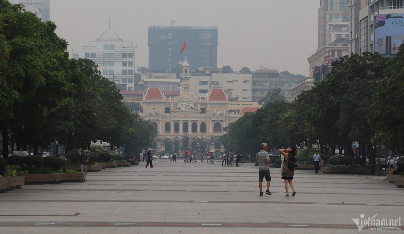 Hình ảnh phố đi bộ Nguyễn Huệ vào chiều nay