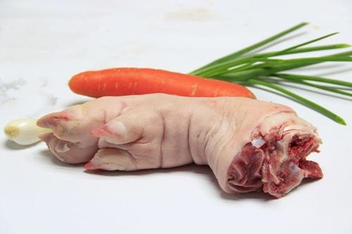 Không phải ai cũng ăn được chân giò Không phải ai cũng ăn được chân giò