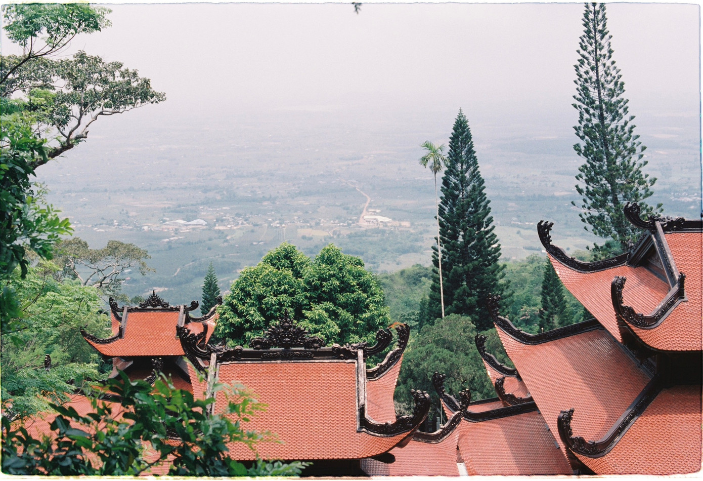 Kê Gà ảnh 9 Núi Tà Cú còn lad địa danh du lịch tâm linh nổi tiếng của Bình Thuận. Ảnh: Nguyễn Văn Sơn.