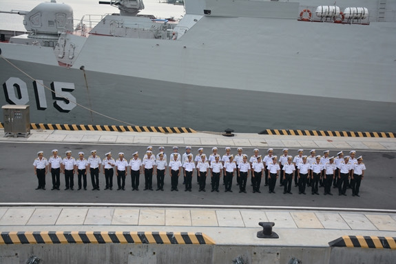 Tàu hộ vệ tên lửa 016-Quang Trung sang Nga dự duyệt binh hải quân ảnh 3