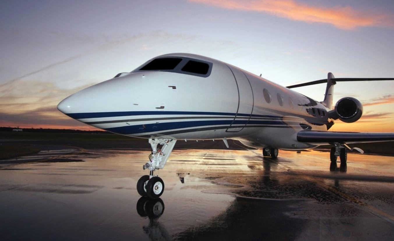 The Rock mua may bay 65 trieu USD anh 2