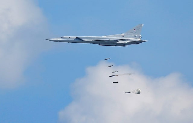 Một máy bay ném bom chiến lược Tu-22M3 của Nga. Ảnh: Reuters