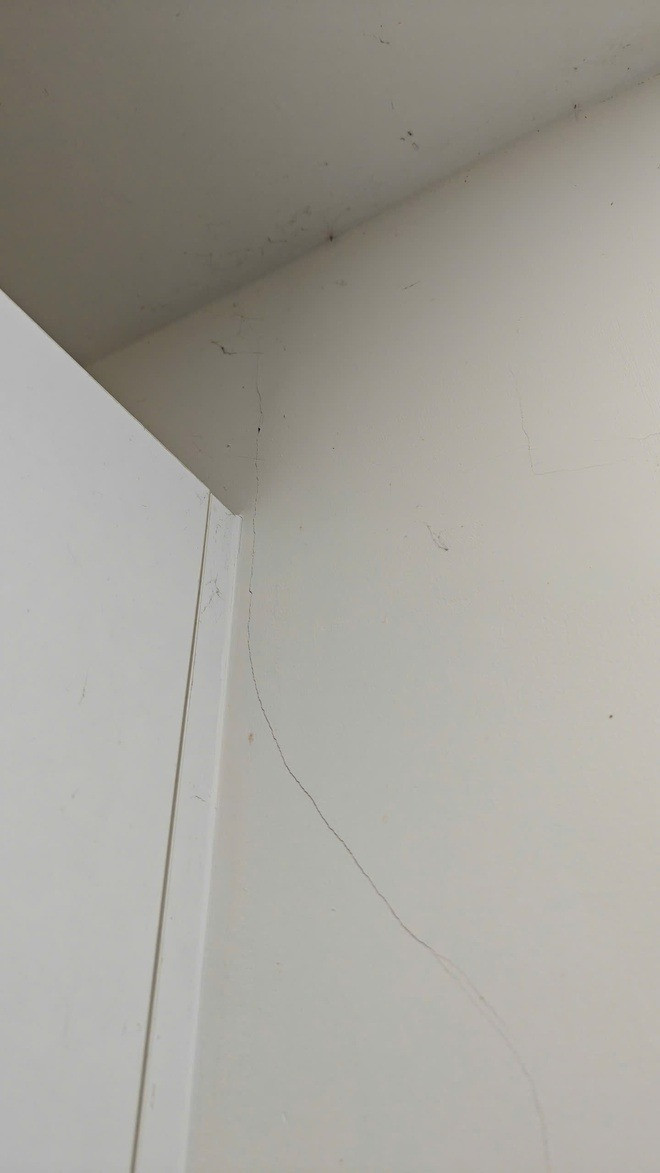 Có khoảng 300 căn hộ trong chung cư Diamond Riverside (quận 8) xuất hiện các vết nứt Có khoảng 300 căn hộ trong chung cư Diamond Riverside (quận 8) xuất hiện các vết nứt