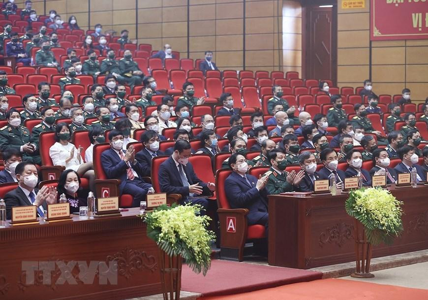 Thủ tướng Phạm Minh Chính và các đại biểu tham dự buổi lễ. (Ảnh: Dương Giang/TTXVN)