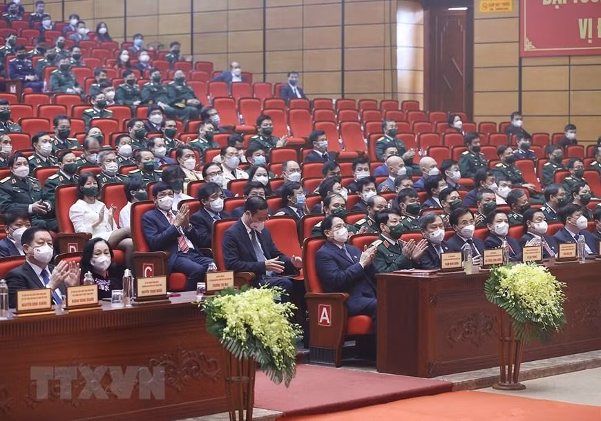 Thủ tướng Phạm Minh Chính và các đại biểu tham dự buổi lễ. (Ảnh: Dương Giang/TTXVN) Thủ tướng Phạm Minh Chính và các đại biểu tham dự buổi lễ. (Ảnh: Dương Giang/TTXVN)