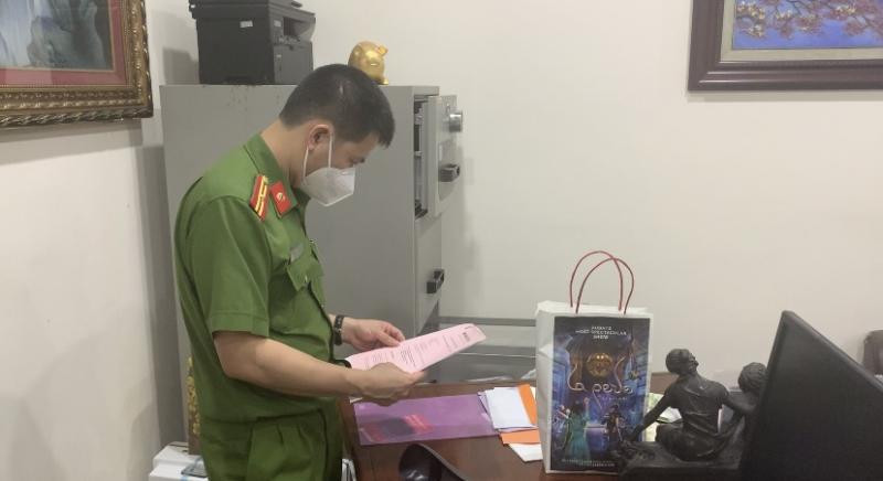 Nhiều tài liệu quan trọng đã được Cơ quan CSĐT thu giữ.