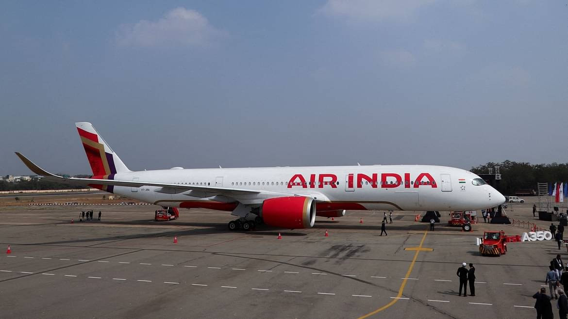 Một chiếc máy bay của Hãng hàng không Air India. Ảnh: Reuters.
