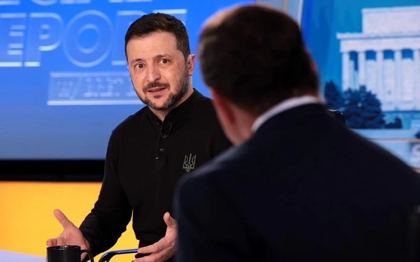Tổng thống Ukraine Volodymyr Zelensky trả lời phỏng vấn của đài Fox News ngày 1/3. Tổng thống Ukraine Volodymyr Zelensky trả lời phỏng vấn của đài Fox News ngày 1/3.