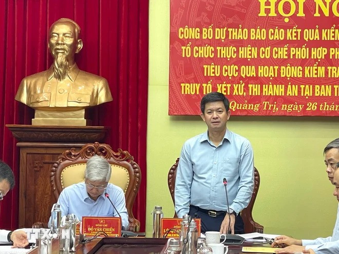 Ông Lê Quang Tùng, Bí thư Tỉnh ủy Quảng Trị phát biểu tại buổi làm việc. (Ảnh: Thanh Thủy/TTXVN)