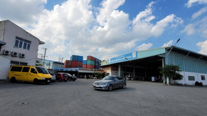 Lượng phương tiện đổ về trung tâm đăng kiểm 50-04V TP.HCM không còn cao như cách đây vài tháng.