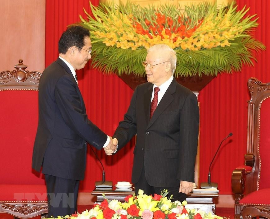 Tổng Bí thư Nguyễn Phú Trọng tiếp Thủ tướng Nhật Bản Kishida Fumio sang thăm chính thức Việt Nam. (Ảnh: Trí Dũng/TTXVN)