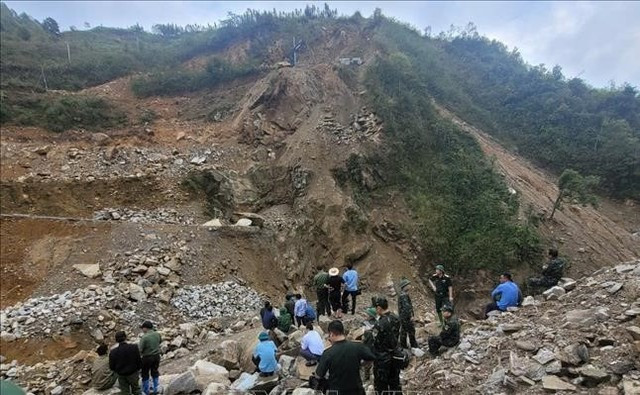 Hiện trường vụ tai nạn. Ảnh: TTXVN. Hiện trường vụ tai nạn. Ảnh: TTXVN.