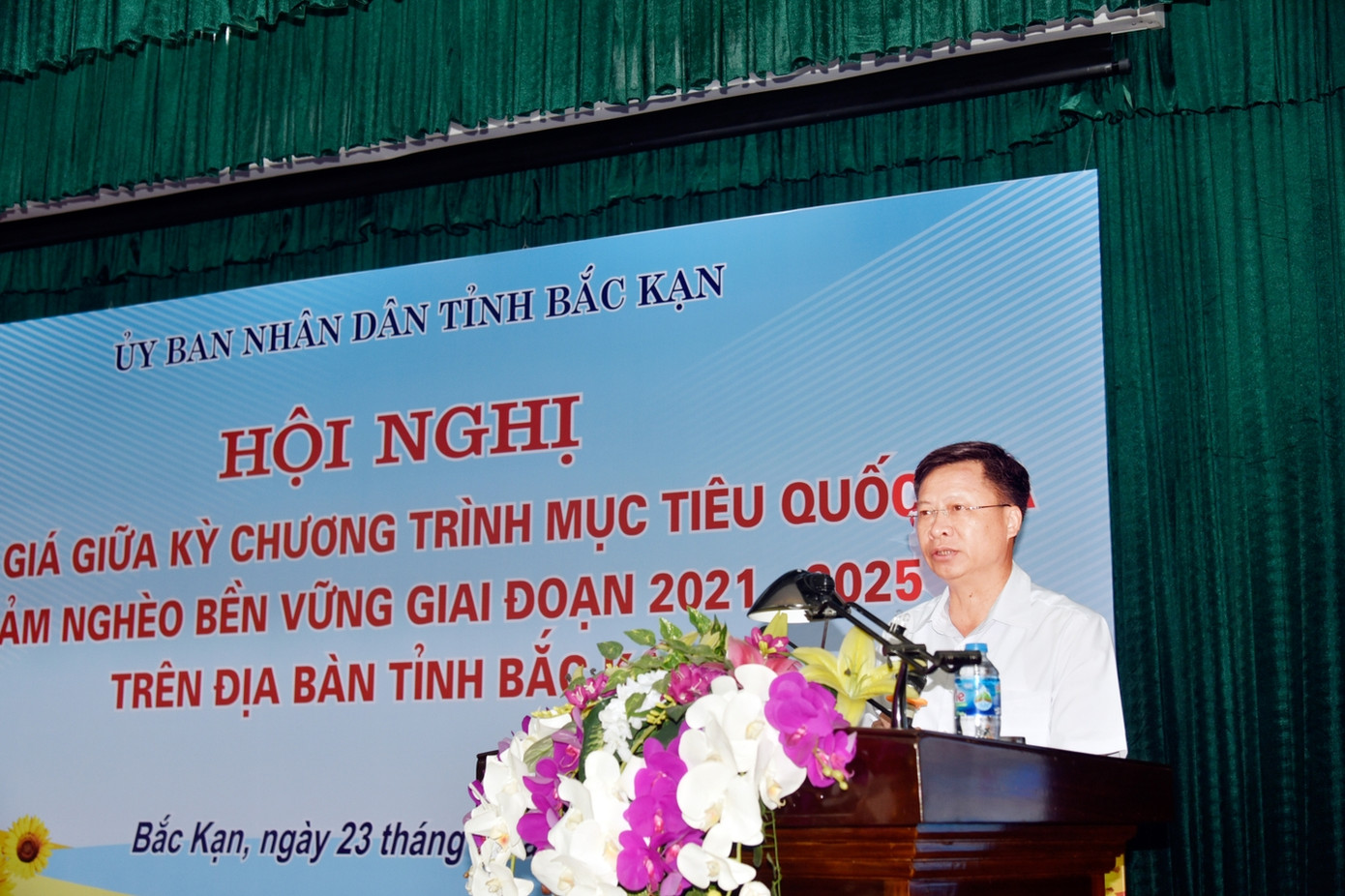 Đồng chí Phạm Duy Hưng, Phó Chủ tịch UBND tỉnh phát biểu chỉ đạo hội nghị.