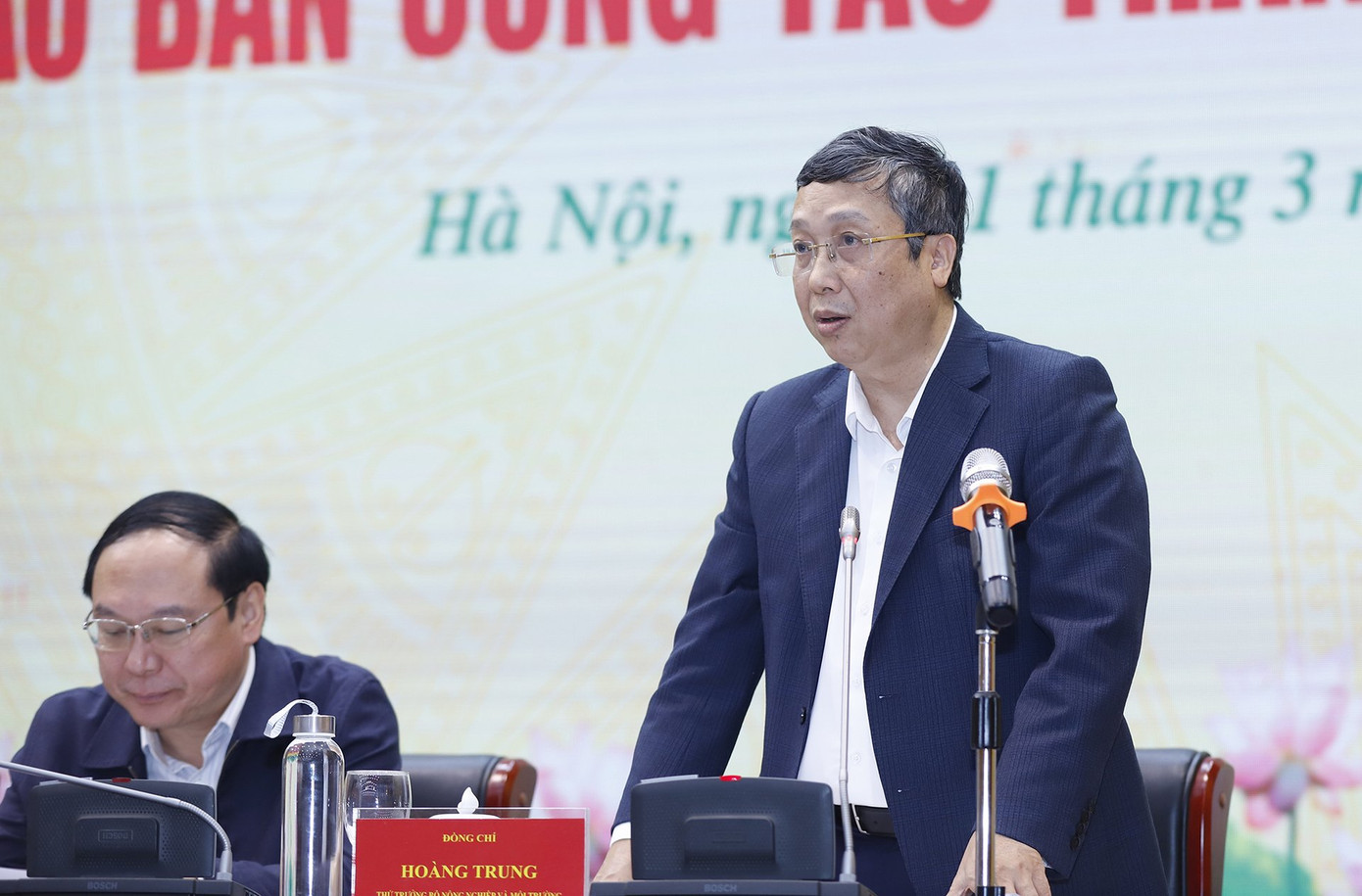 Thứ trưởng Hoàng Trung phát biểu tại Hội nghị. Ảnh: Đình Trung.