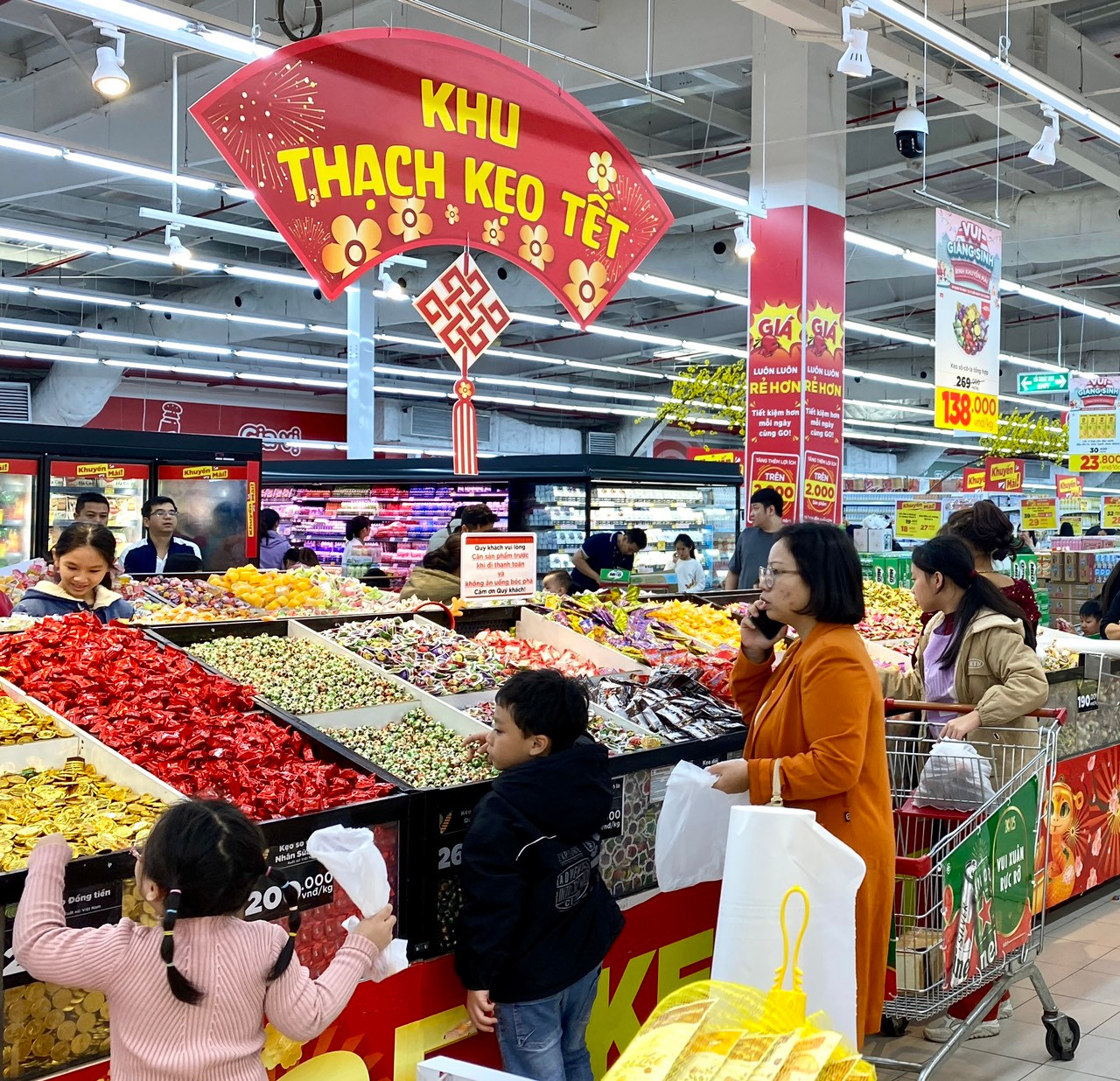 Bộ Tài chính chỉ đạo tăng cường các biện pháp bình ổn giá trong dịp Tết Nguyên đán 2025. Ảnh: Thanh Huyền.