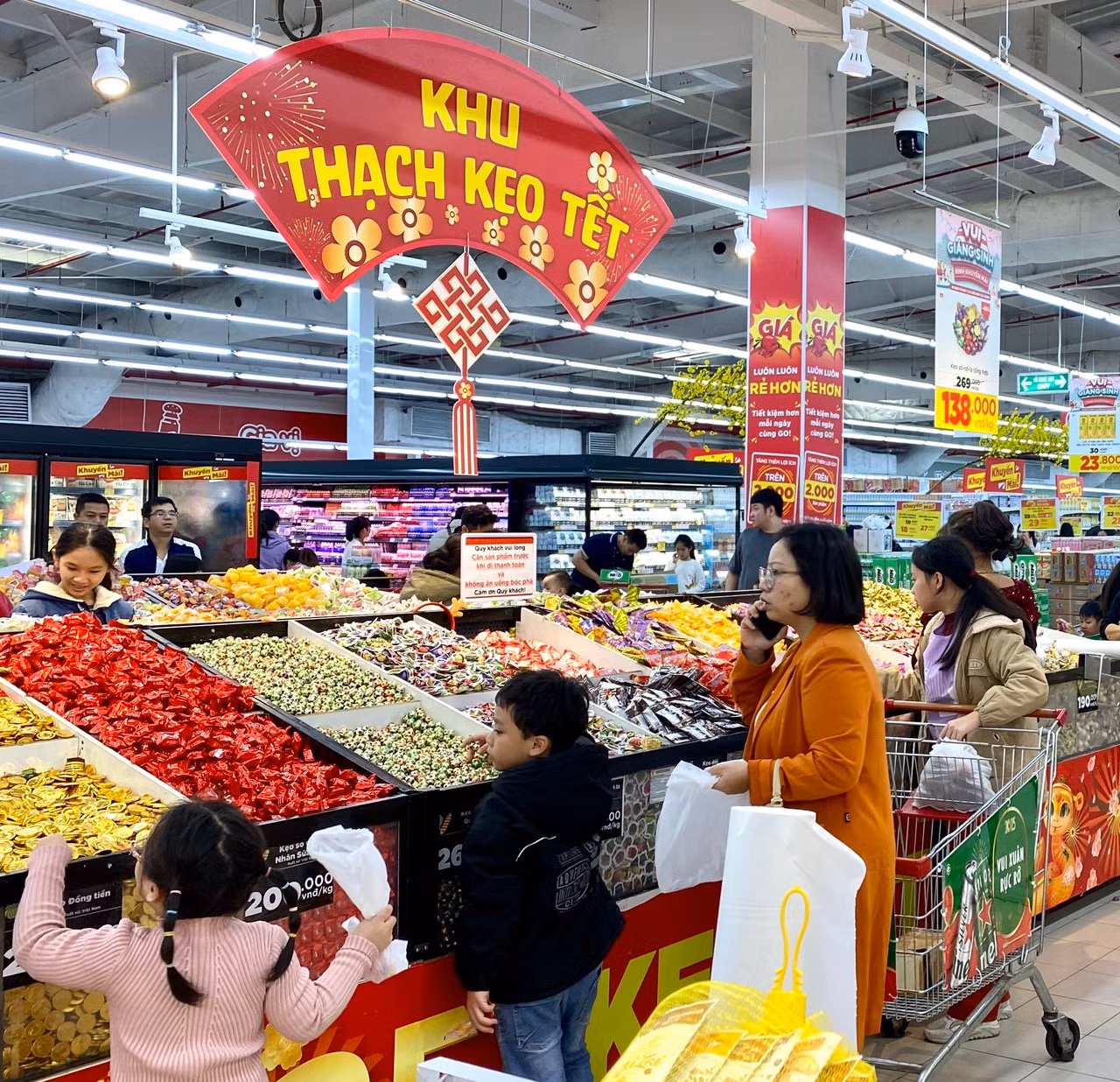 Bộ Tài chính chỉ đạo tăng cường các biện pháp bình ổn giá trong dịp Tết Nguyên đán 2025. Ảnh: Thanh Huyền.