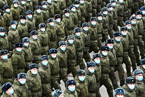 Tổng cộng 12 nghìn quân nhân đã tham gia cuộc diễn tập.